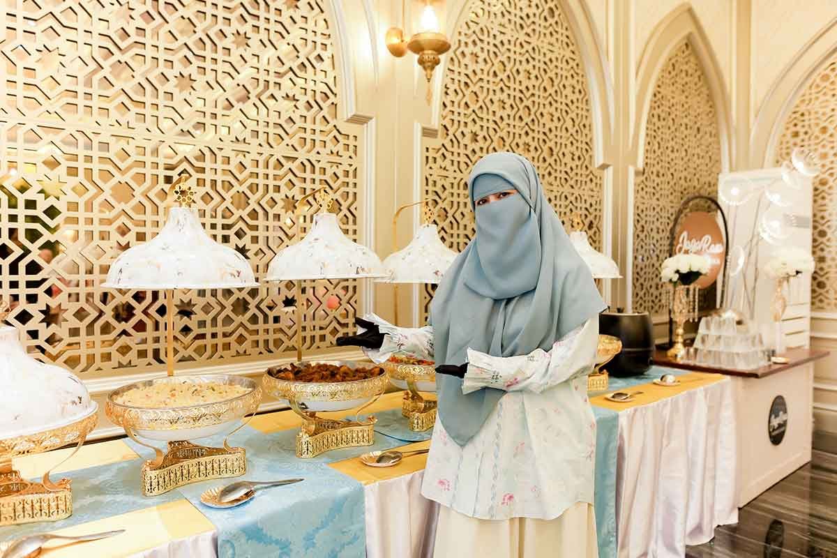 Tim Jagarasa saat setup buffet pernikahan di bogor